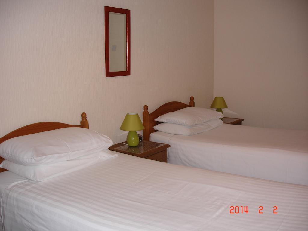 Beachmount Holiday Apartments Rhôs-on-Sea Szoba fotó