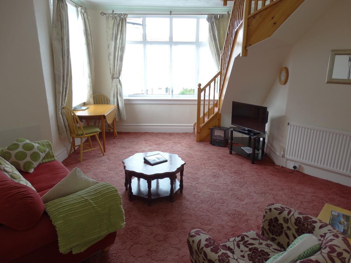 Beachmount Holiday Apartments Rhôs-on-Sea Kültér fotó